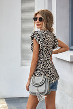 Load image into Gallery viewer, Ruffle Sleeve and Pocket in Leopard
